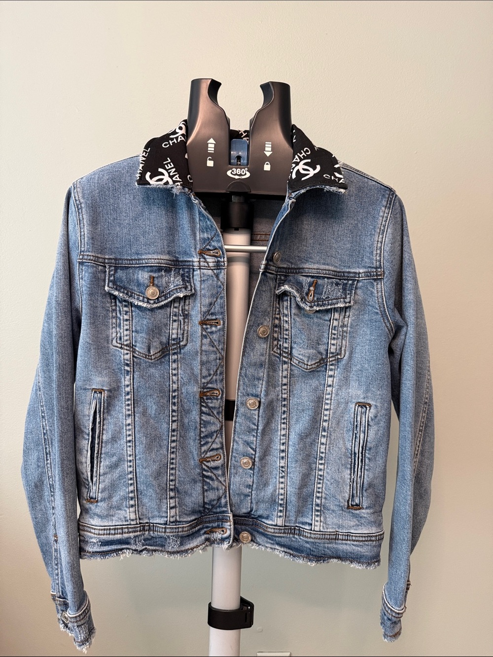 Premium I&M Jeans Black Label Denim Jean Jacket